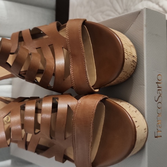 NEW Franco Sarto Wedge - Picture 8 of 11